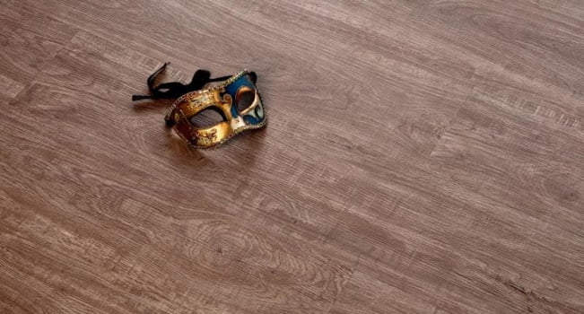 PISO VINILICO COLADO - LINHA WOOD PLANKS II  CX c/4,95 mt²  